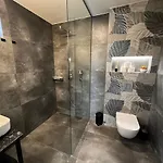 Veltlin Bed & Wine Hotel