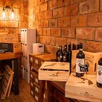 Veltlin Bed & Wine Hotel Valtice