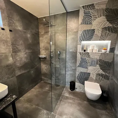 Veltlin Bed & Wine Hotel